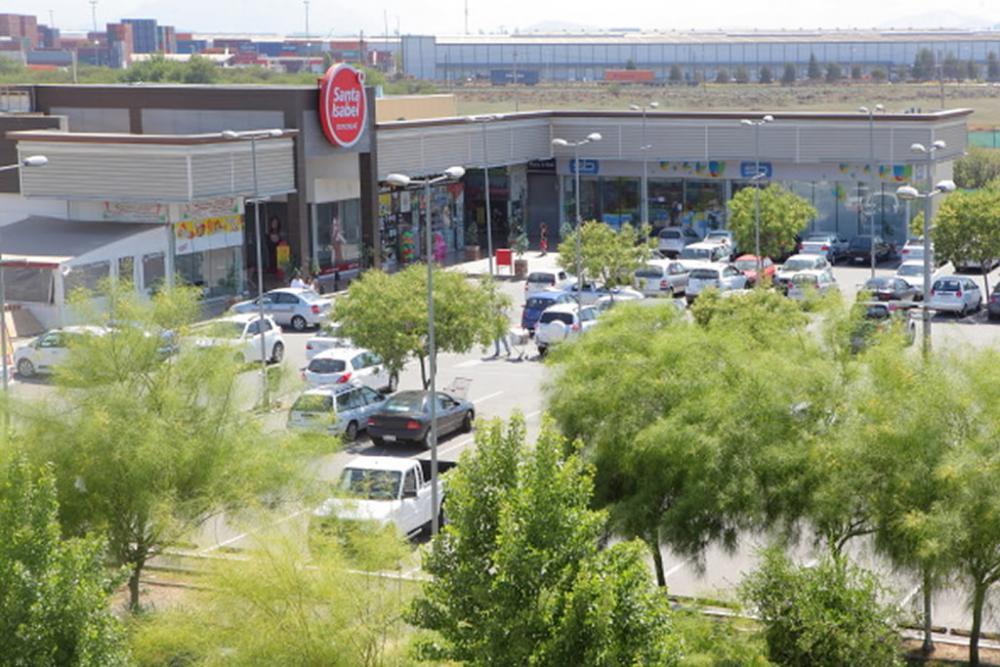 Equipamiento, comercio y servicios